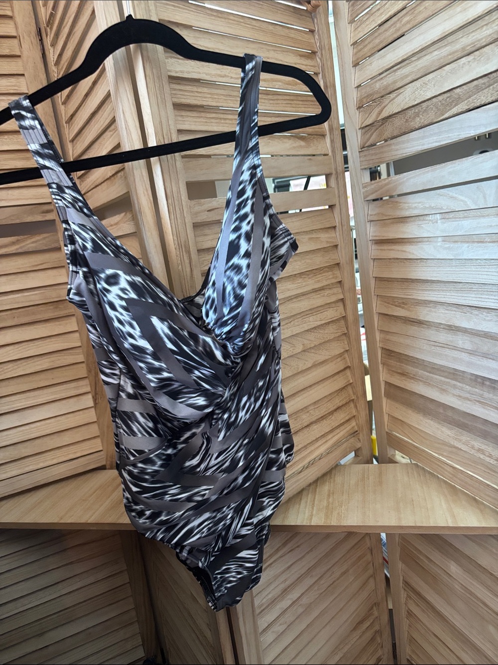 Ladies Miraclesuit One-Piece Swimsuit - Classic Printed Design 14